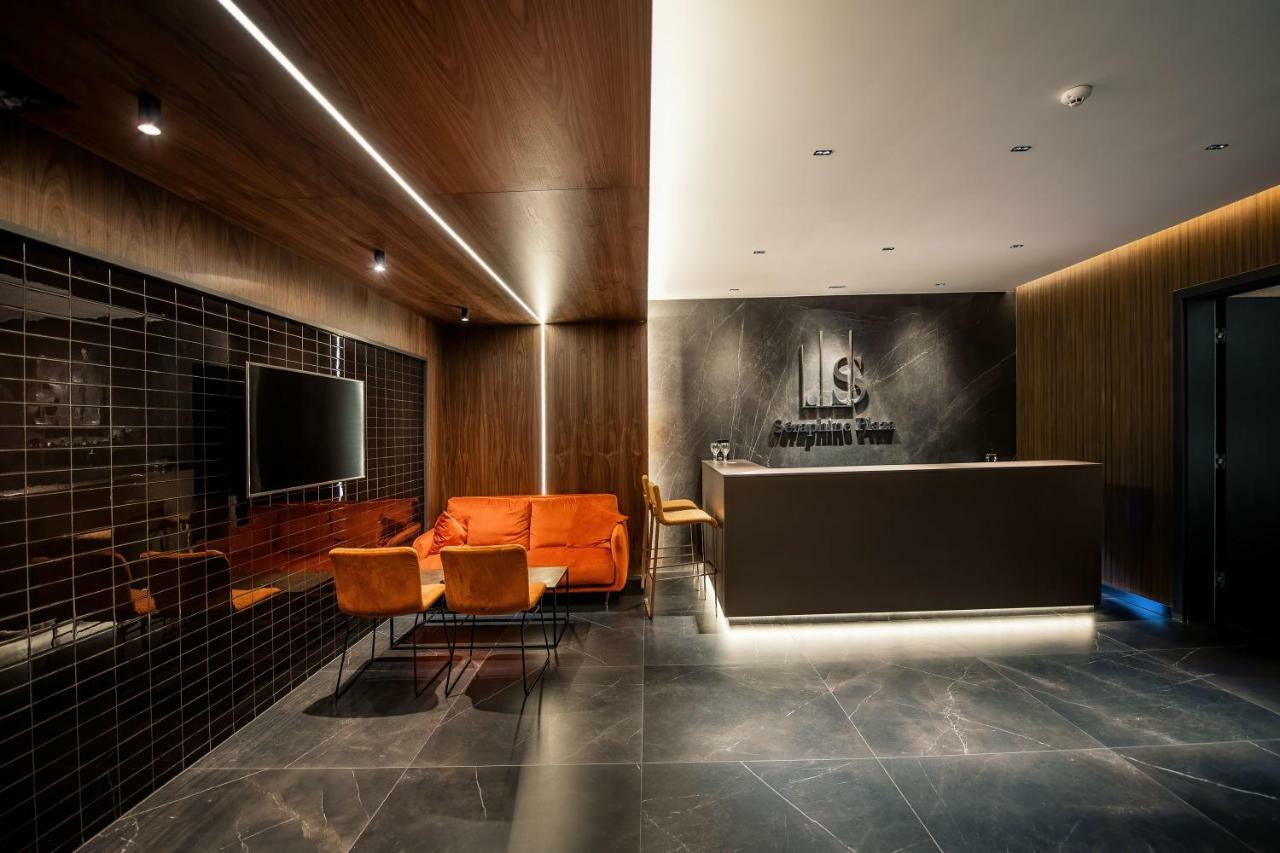 Seraphine Plaza Печ Экстерьер фото